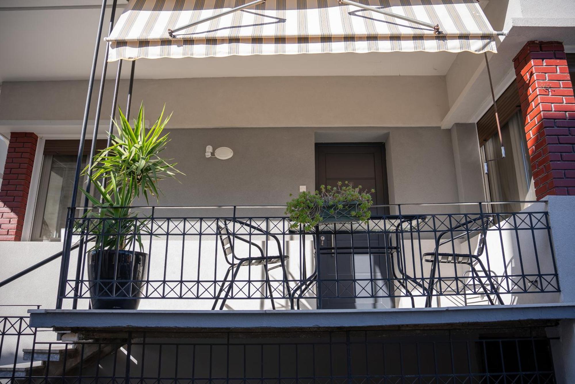Living Life Apartment Komotini Exterior photo