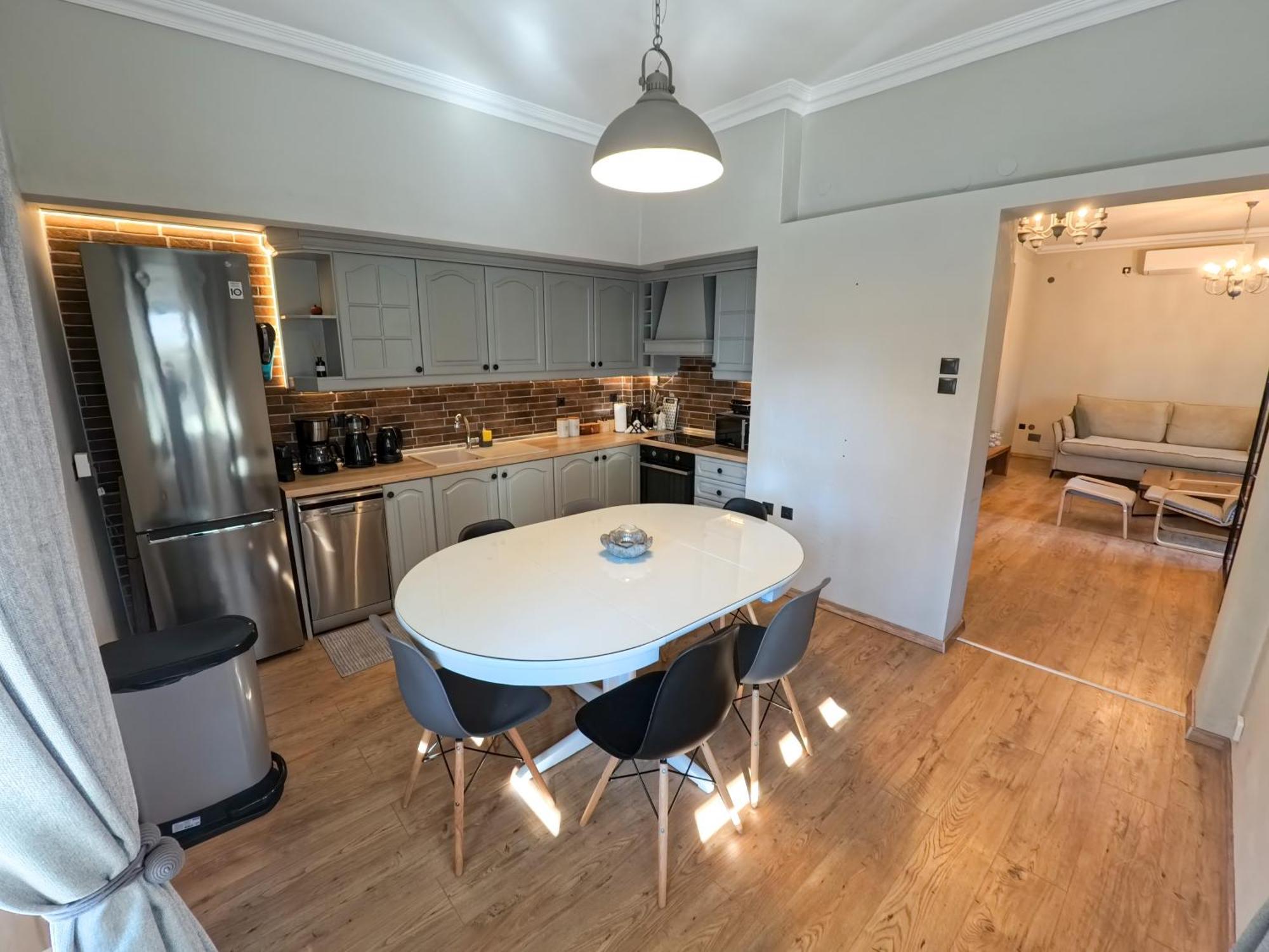 Living Life Apartment Komotini Exterior photo